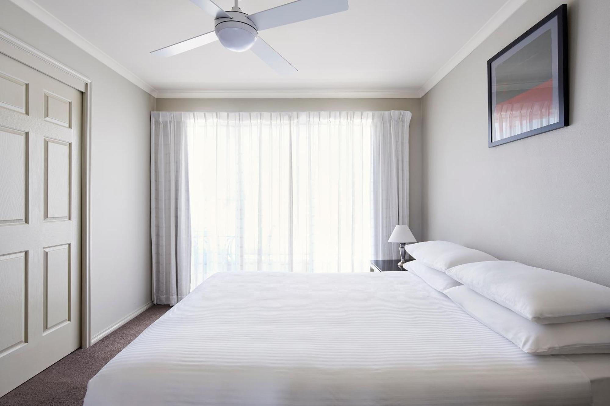 Pinnacle Apartments Canberra Extérieur photo