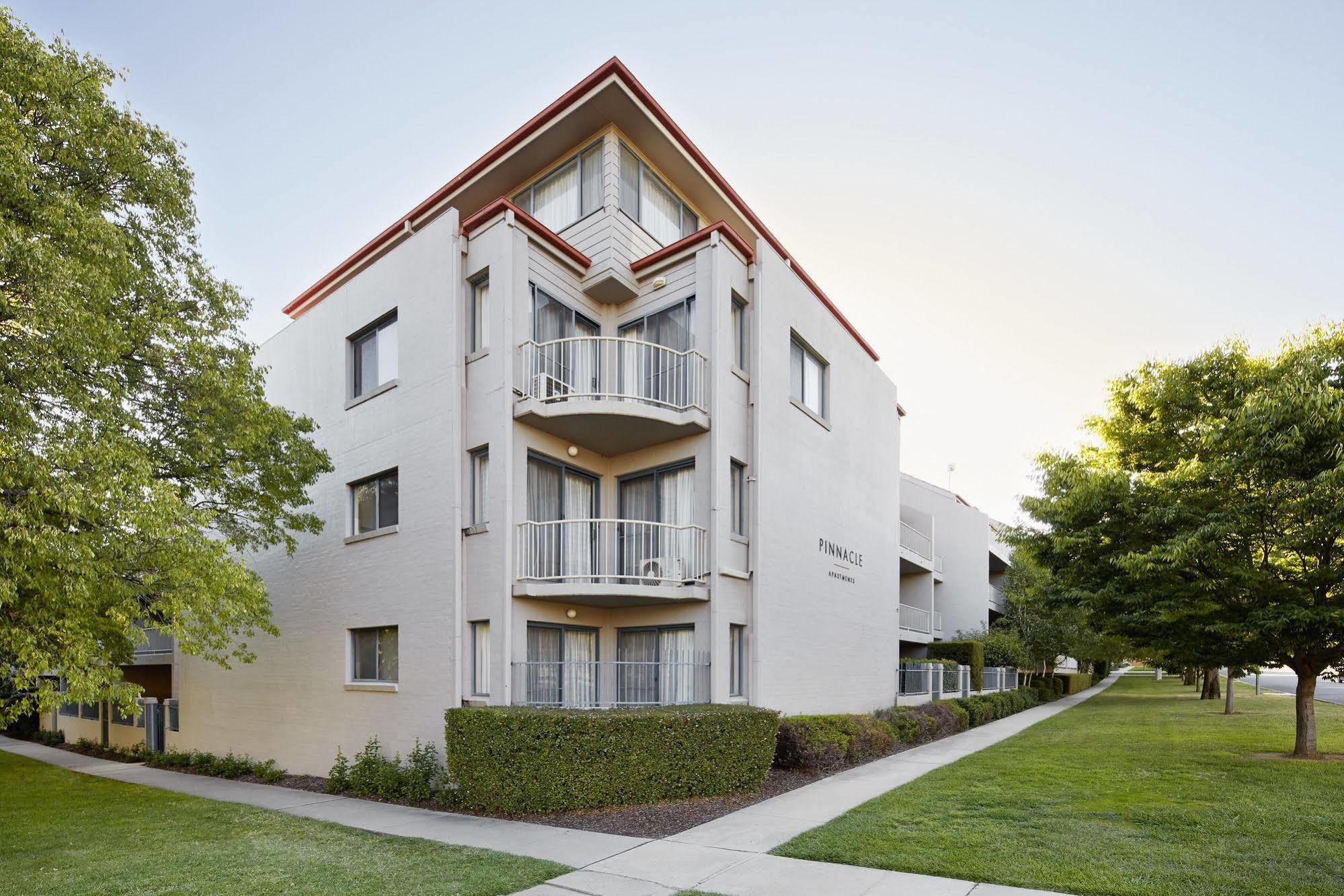 Pinnacle Apartments Canberra Extérieur photo